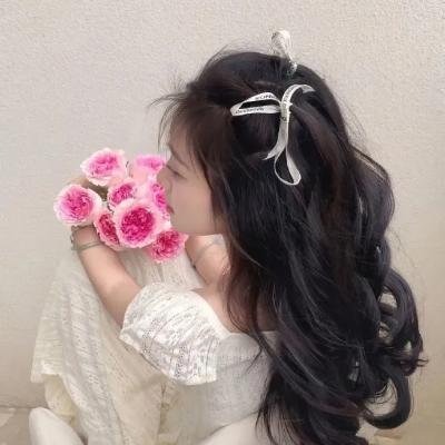 顶流绯闻离婚传闻疯传，前后半年内幕曝光，服务器被挤瘫痪
